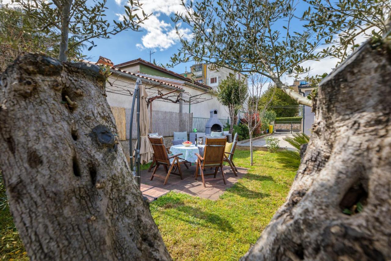 Lovely House With Garden Near City Centre Пула Экстерьер фото